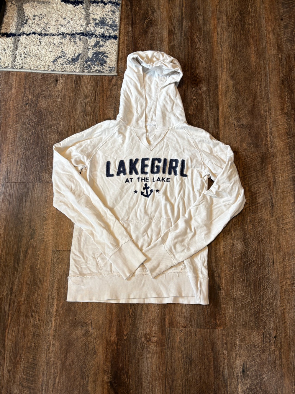 Lakegirl At The Lake Cream/White Hoodie